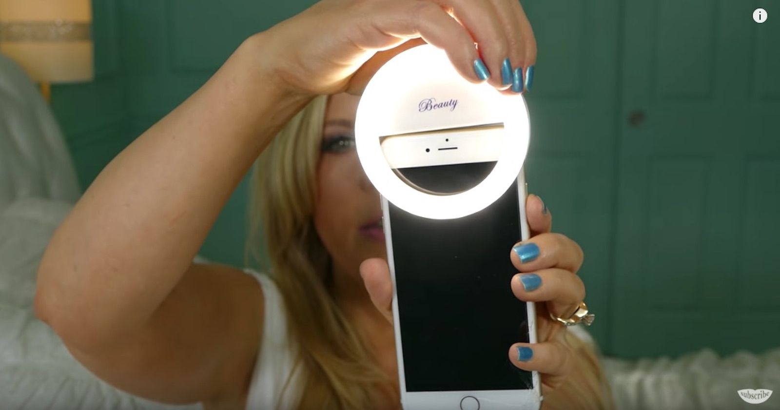 What Does a Selfie Ring Light Do?
