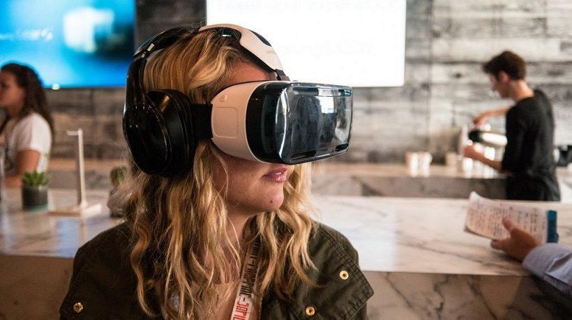 How Virtual Reality Technology will affect Online Industry