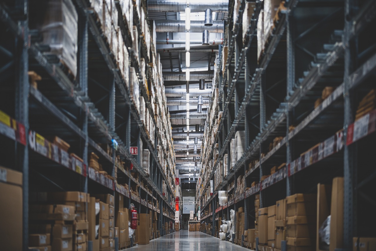 What Are The Advantages Of Using A 3 PL Warehousing Service?