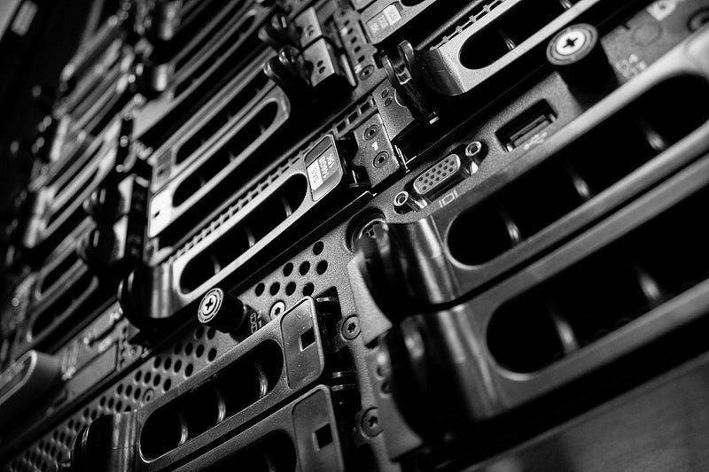 Dedicated Servers: Advantages and Disadvantages in Business